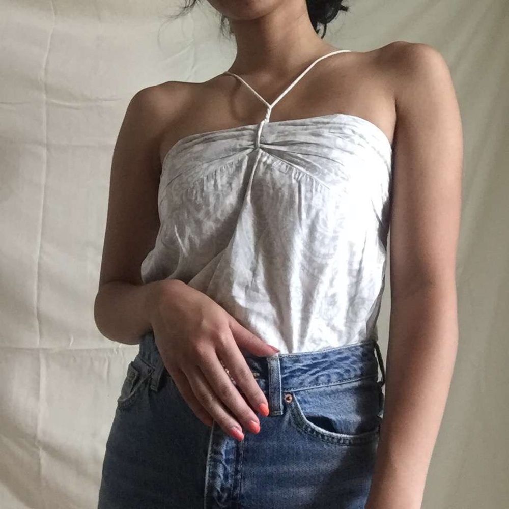 Sleeveless top